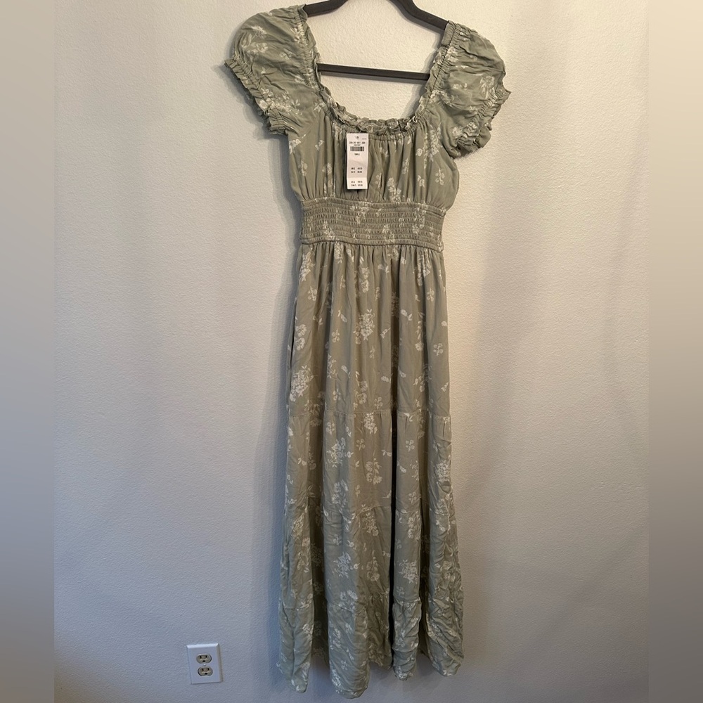 Hollister Light Green Floral Maxi Dress - Picture 6 of 8